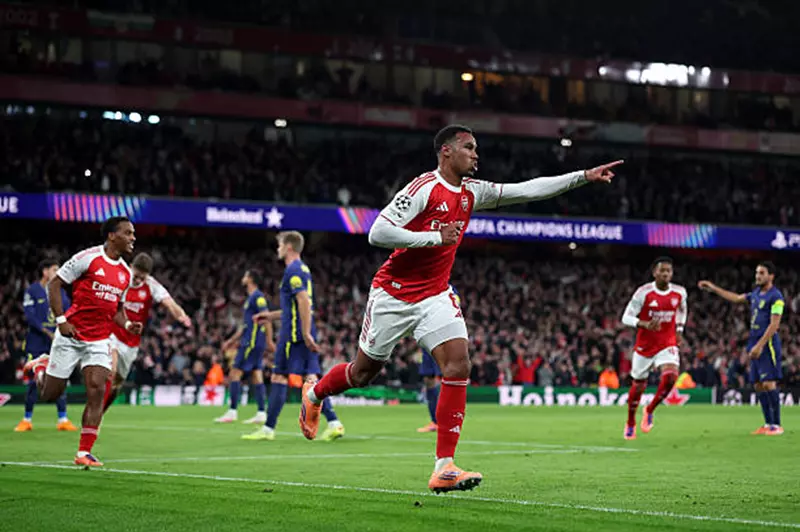 جابرييل يورط دفاع أرسنال | يلاكورة