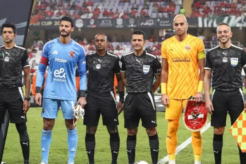 حقيقة اللقطة المثيرة للجدل في مباراة الأهلي وسيراميكا